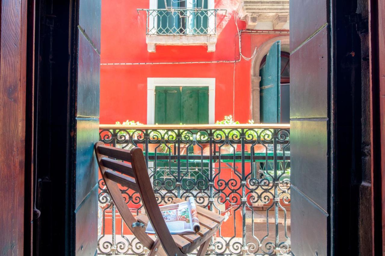The Arsenal Large Apartamento Veneza Exterior foto